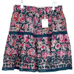 NWT! Jennifer & Grace Green Paisley Skirt size Medium